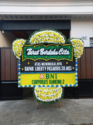Papan Bunga Duka di Pianggu