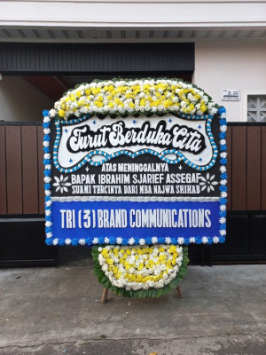Papan Bunga Duka di Pianggu